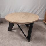 Round coffee table with steel base