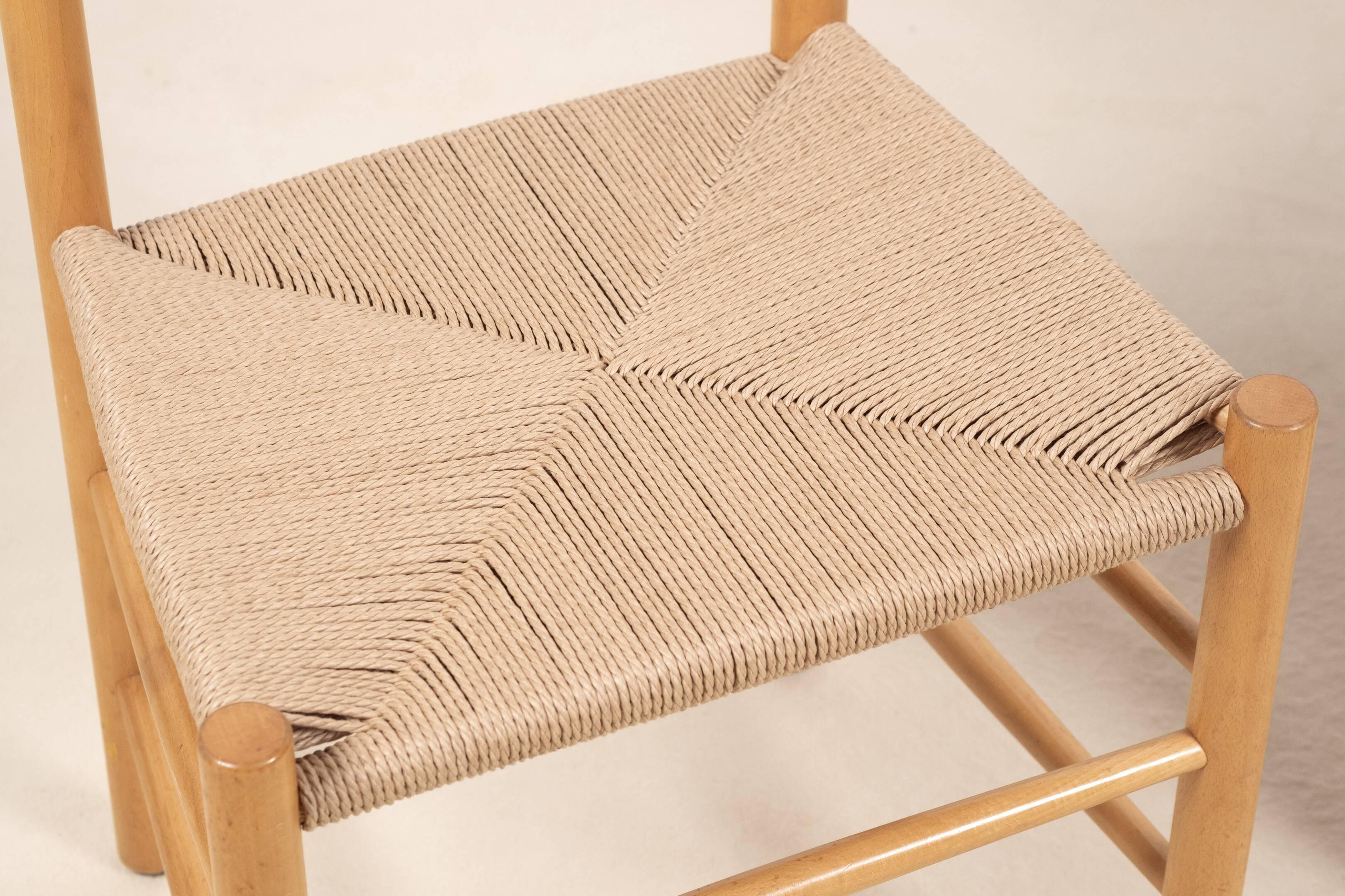 2x Børge Mogensen J39 People's Chair in Beech, 1970s Denmark