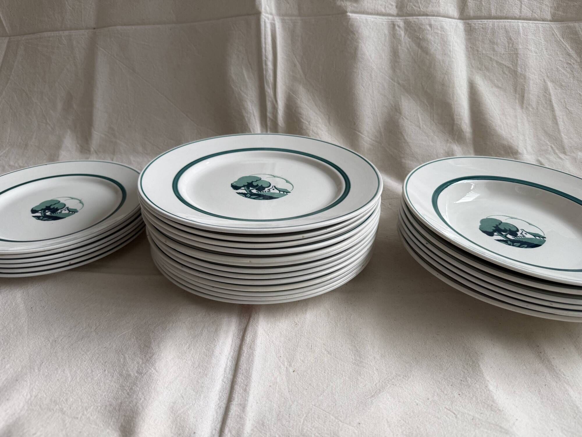 Service "Arlette", Sarreguemines 25 pieces.