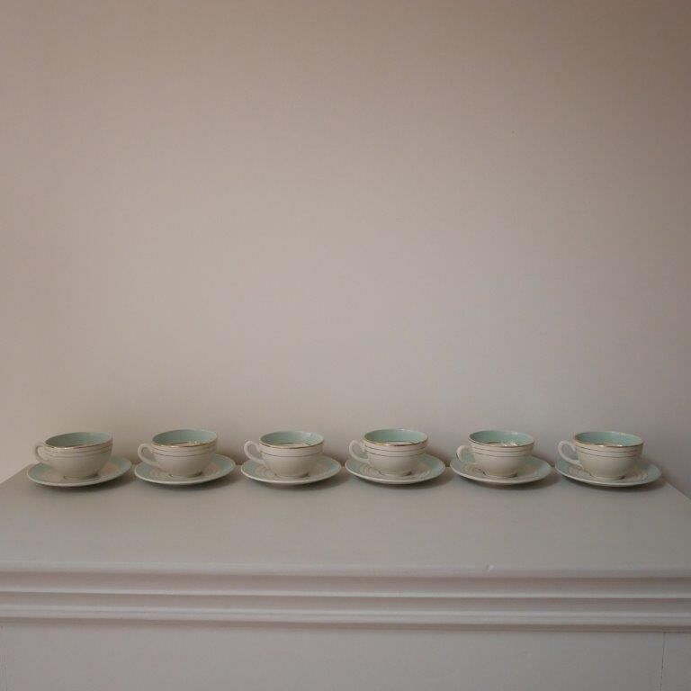 Set of 6 coffee cups with Lunéville saucers, Regency model