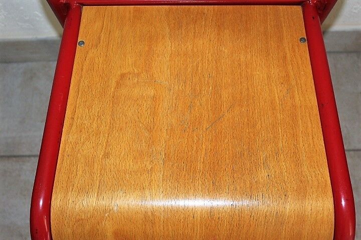 80's school chair