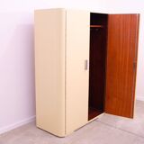 Armoire Bauhaus, années 1930, Tchécoslovaquie