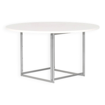 Dining table "PK58" designed by Poul Kjaerholm for Fritz Hansen.