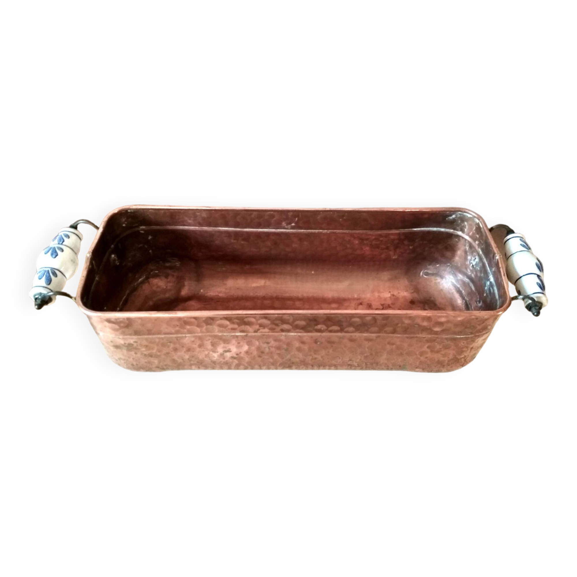 Large brass and copper planter, tray on 4 lion paw feet