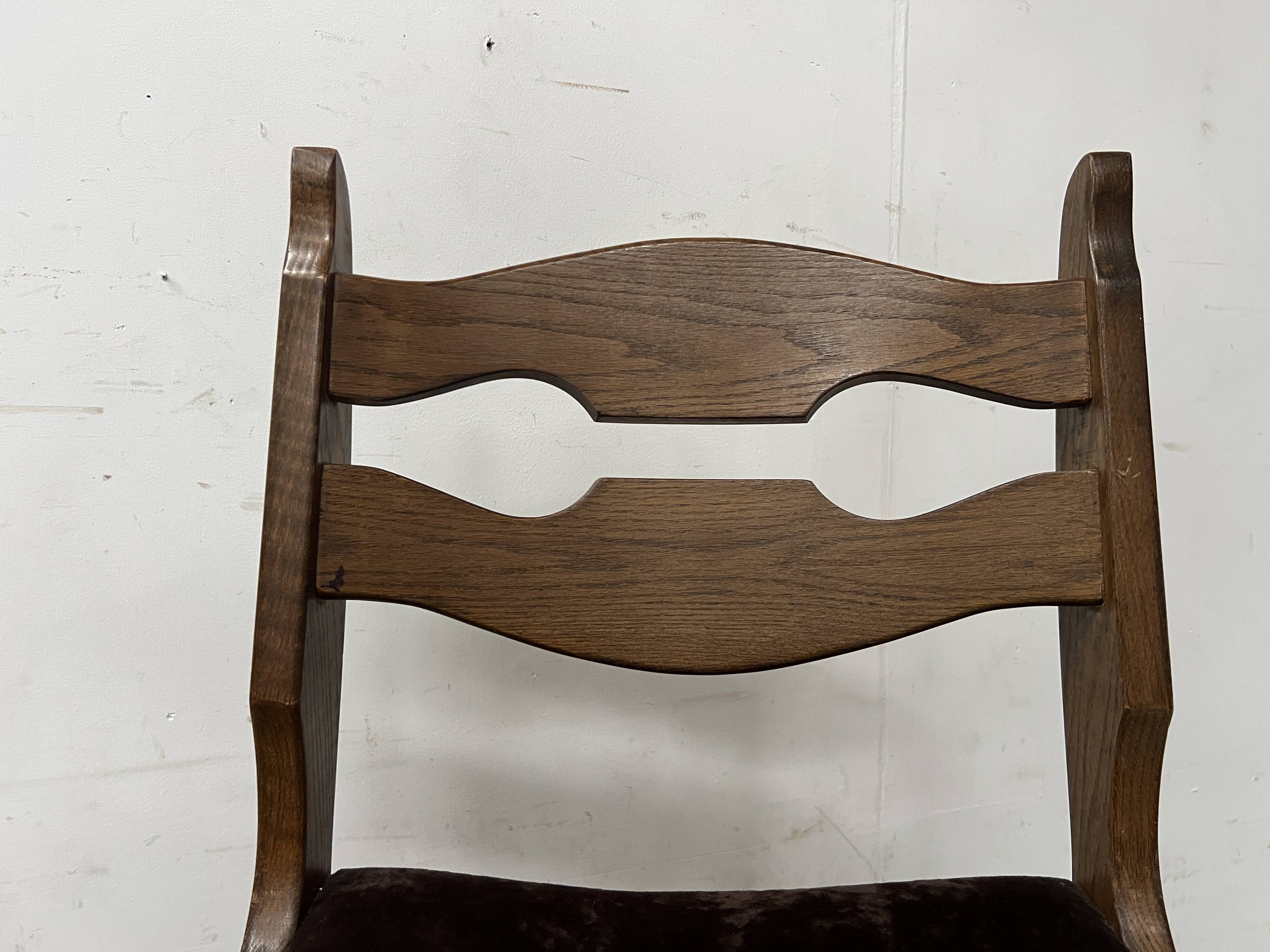 Dining room furniture Table and chairs XX century