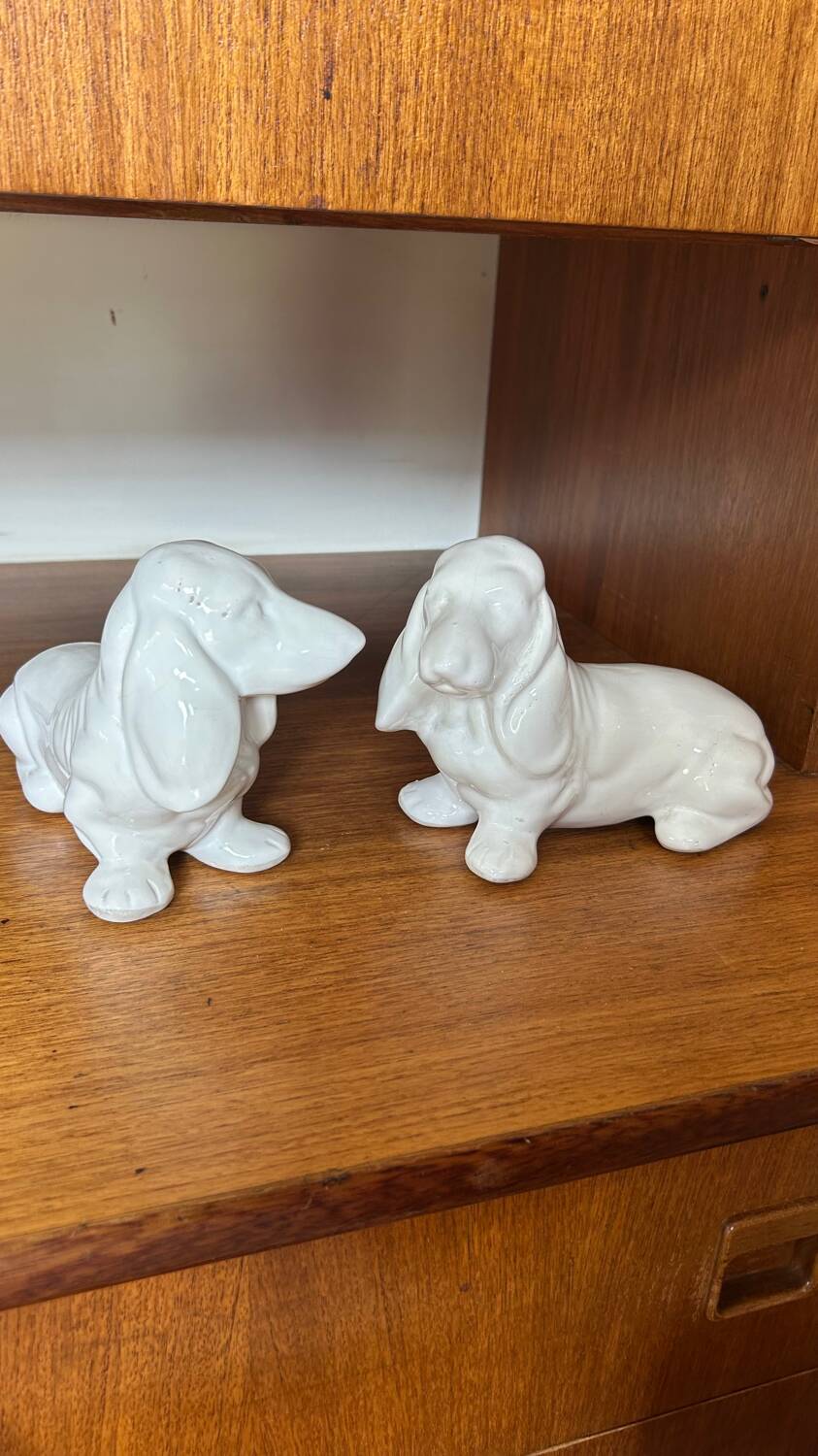 Couple de chiens en céramique