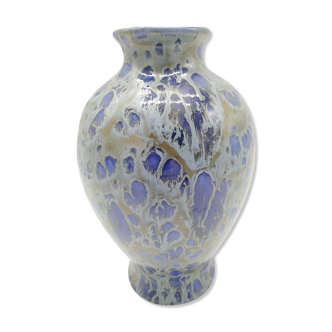 Vase balustre bleu flammé signé Roy