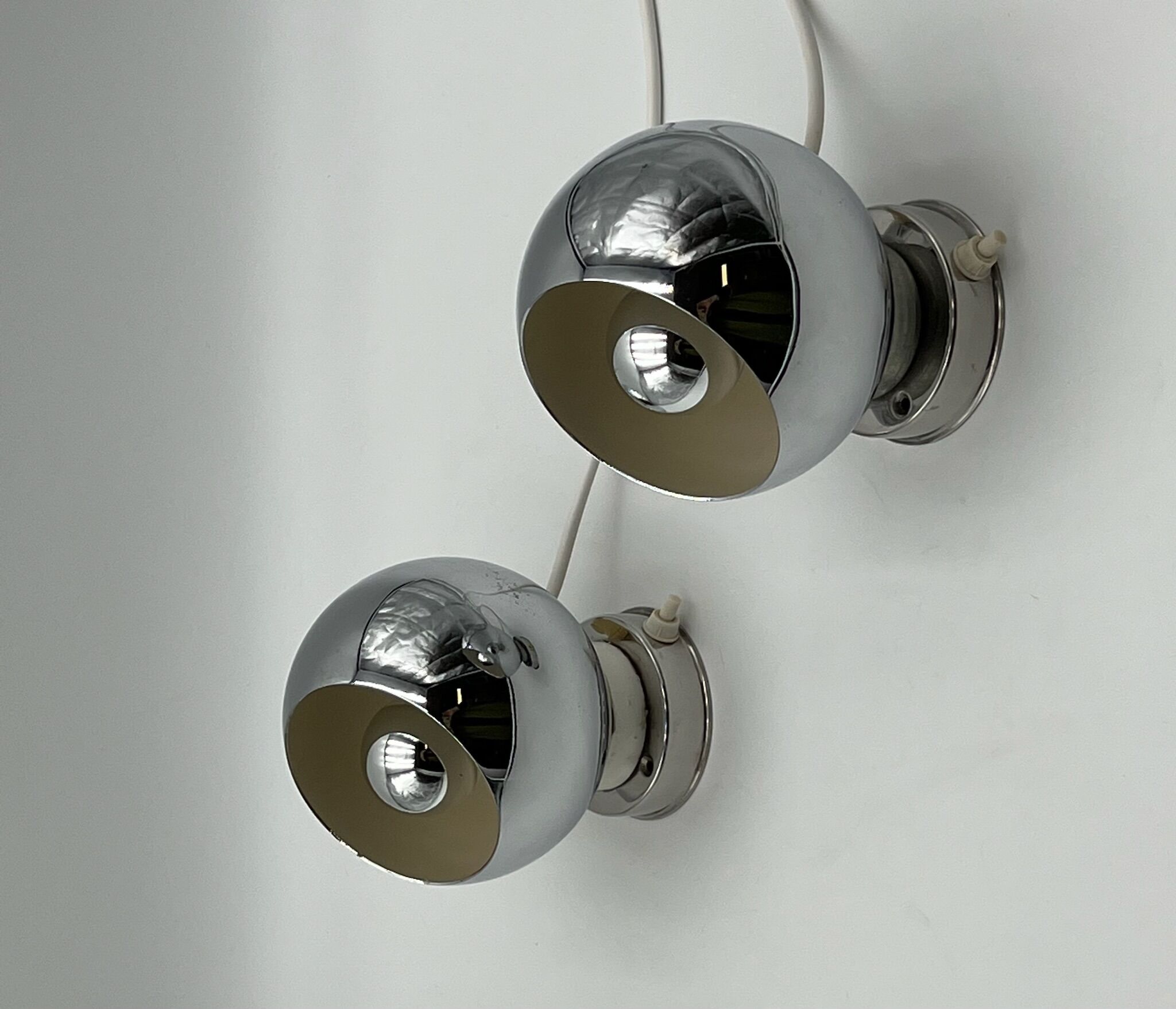 60s lamp set Reggiani Eyeball  chromed globe wall lamps - space age desk lamps