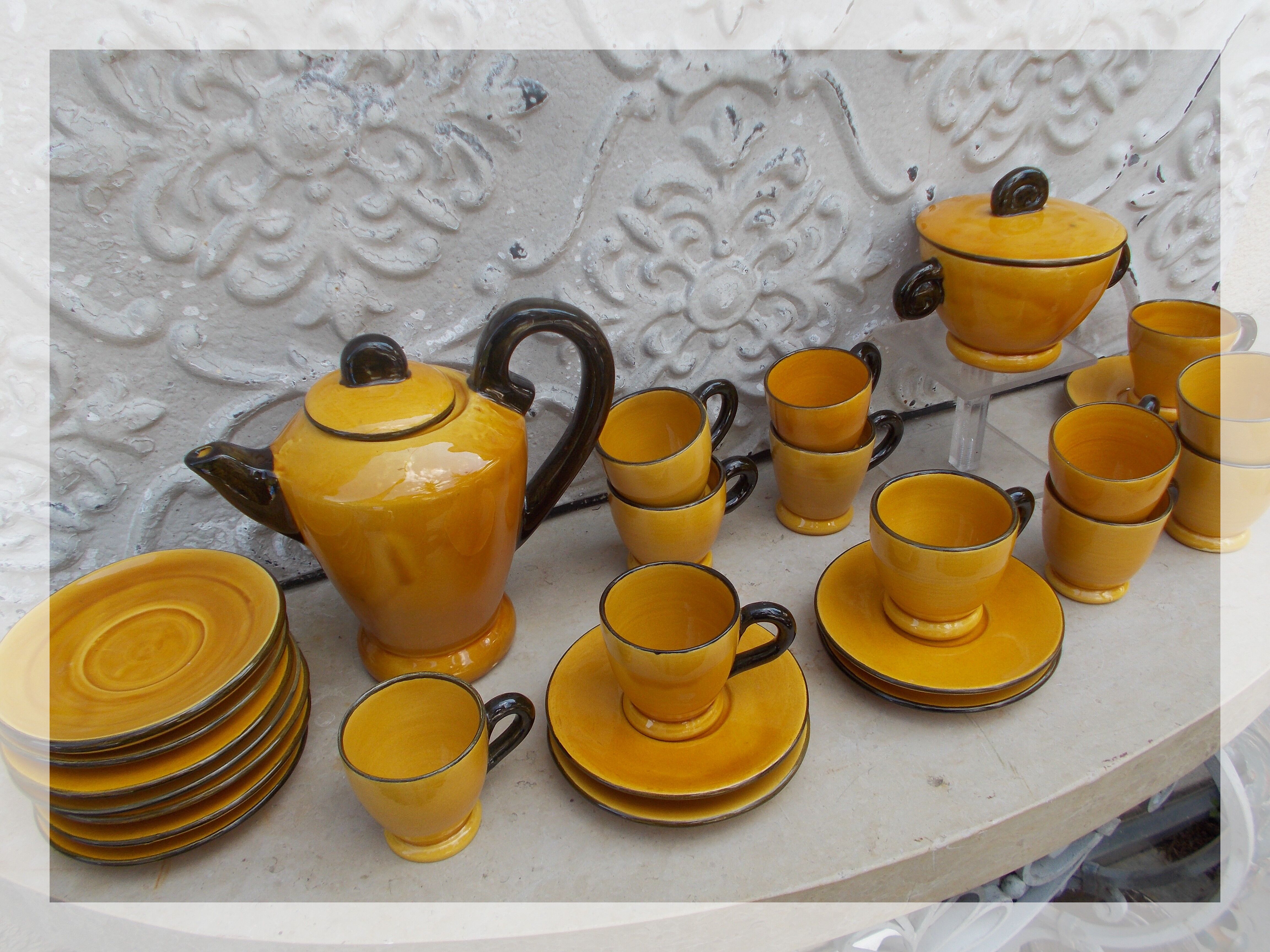 Vintage Vallauris Couleur de Provence coffee service