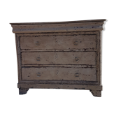 Skated dresser