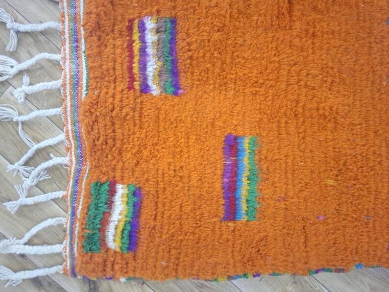 Handmade traditional Beni Ourain Berber rug, size 150 x 250 cm.