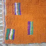 Handmade traditional Beni Ourain Berber rug, size 150 x 250 cm.