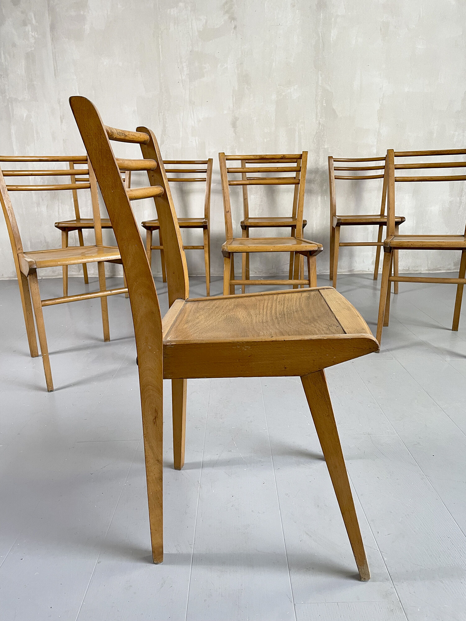 Série de 8 chaises Maison Stella