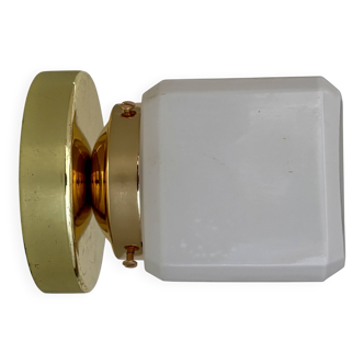 Applique globe vintage carré en opaline blanche