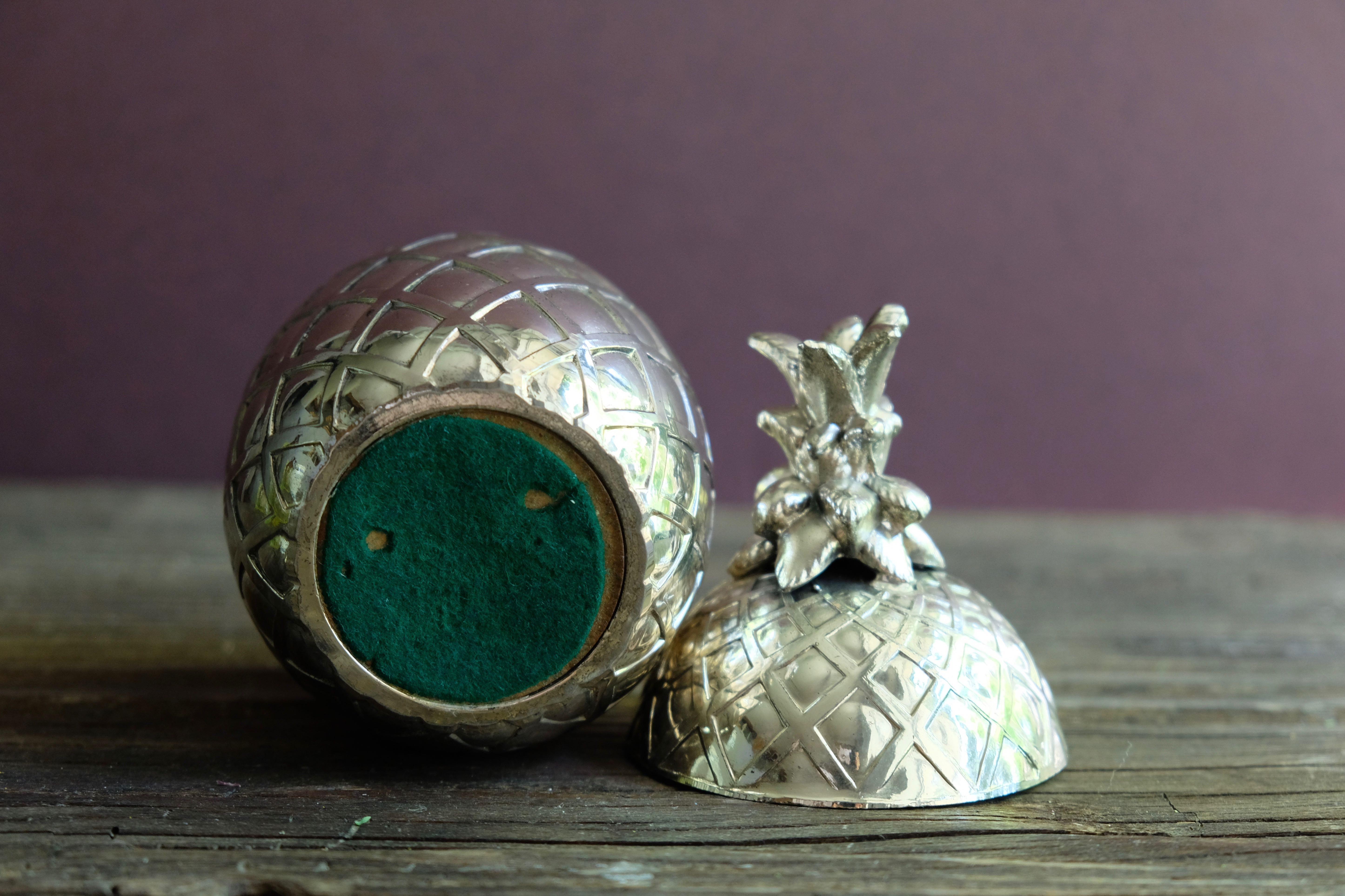 Boite ou sucrier ananas en métal chromé vintage en trois pièces
