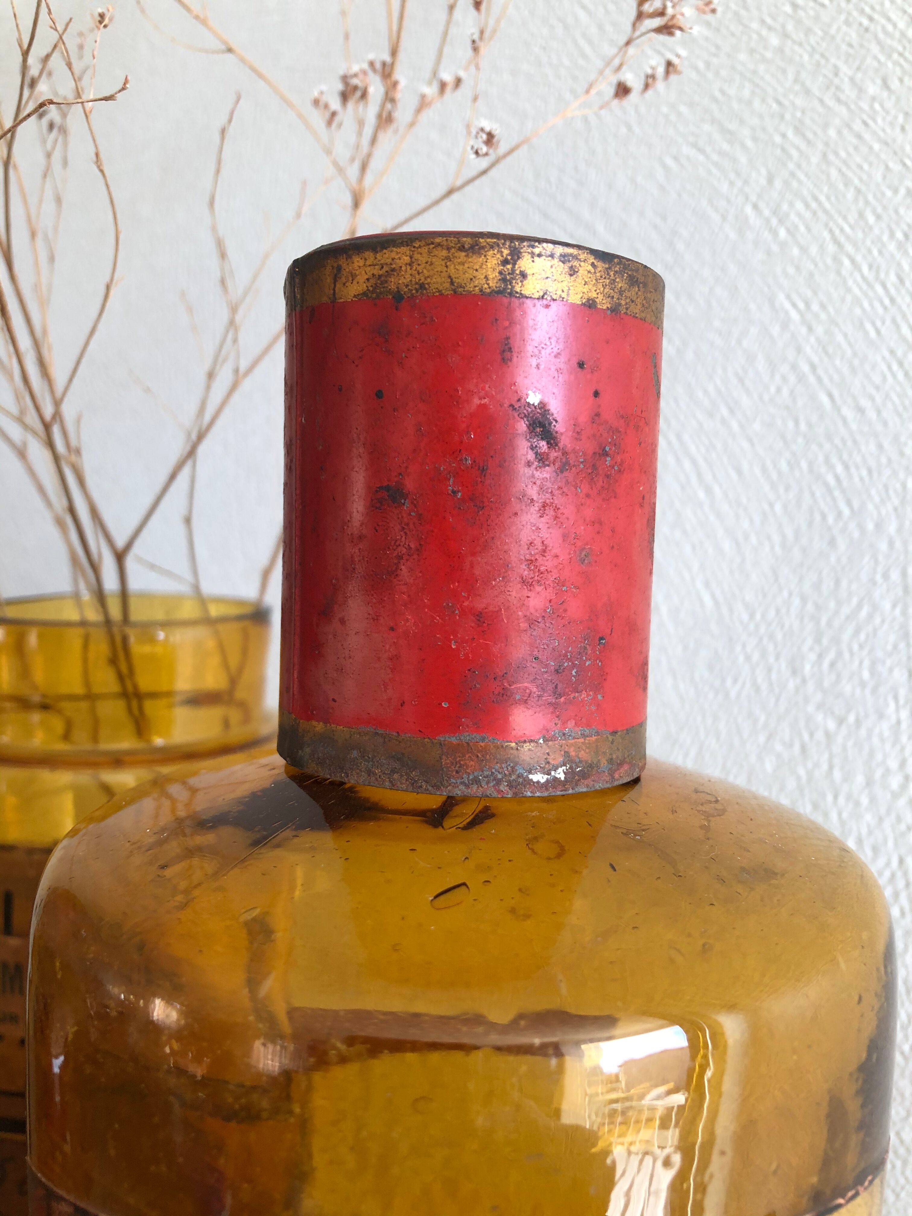 Old bottle of pharmacy "rose water"