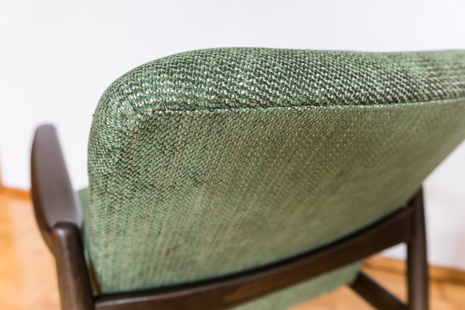 Paire de fauteuils GFM64 par Edmund Homa années 1960