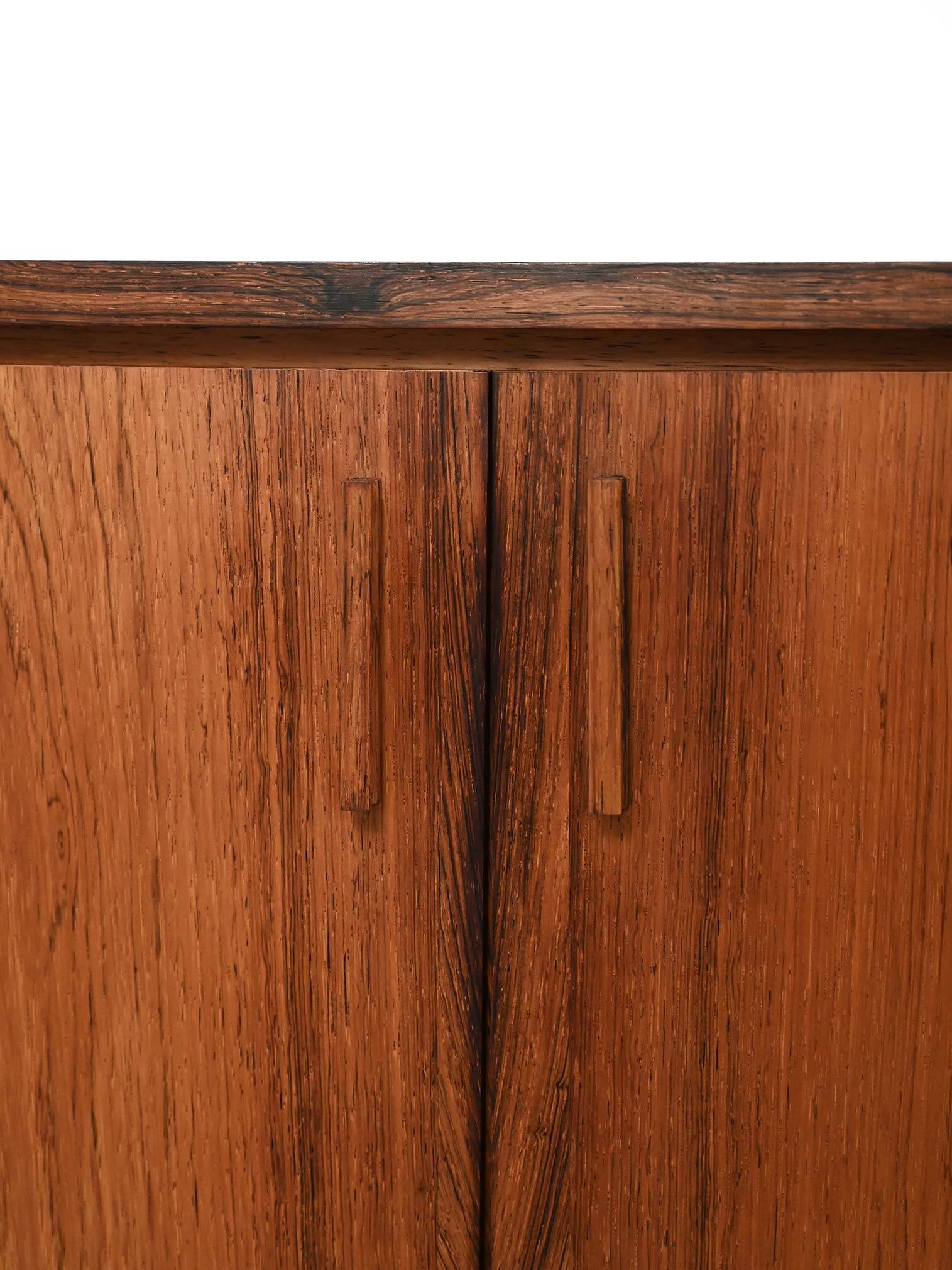 Buffet scandinave en palissandre