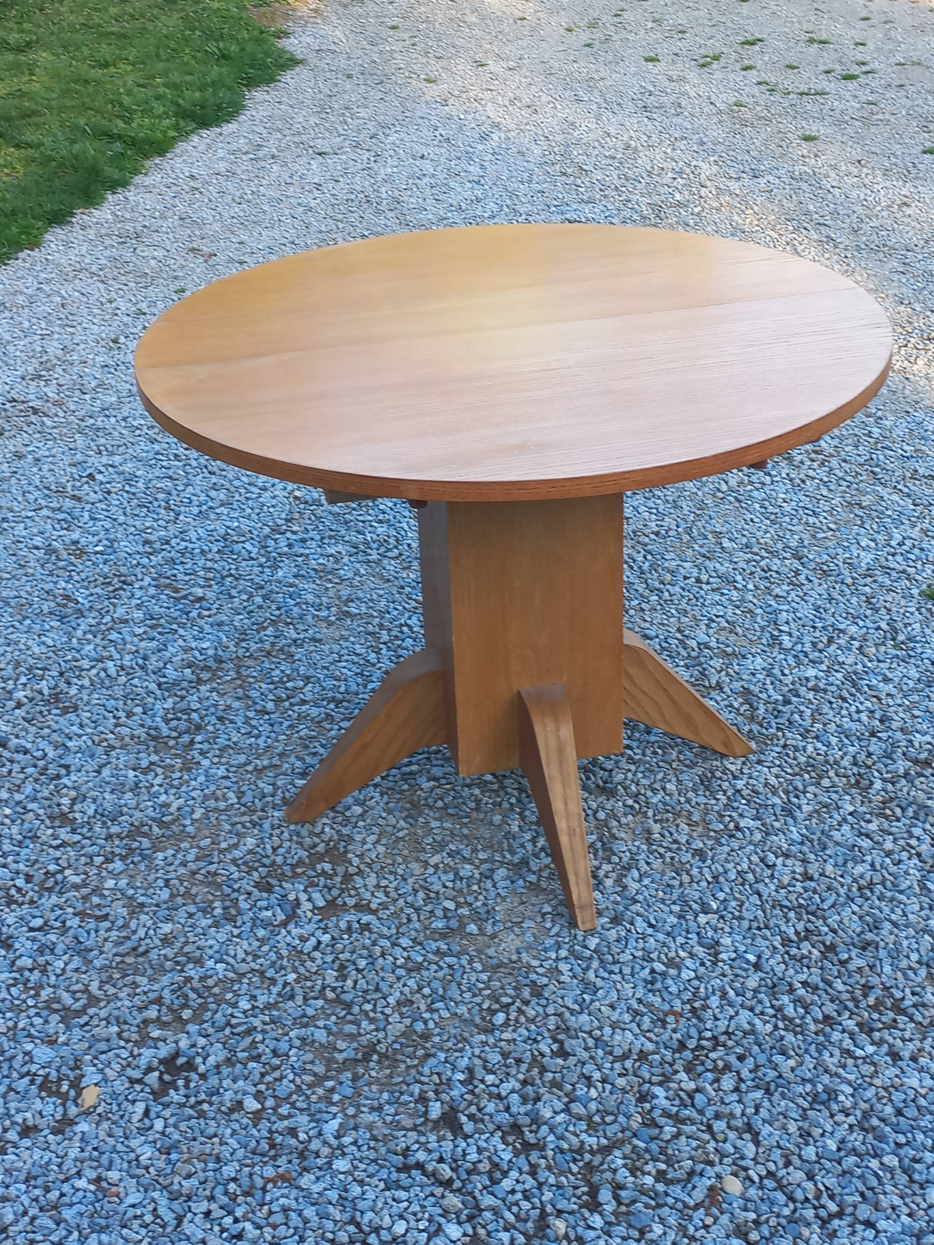 1950s round oak table, 2 heights, central quadripod leg