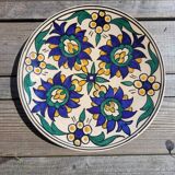 Assiette orientale émaillée