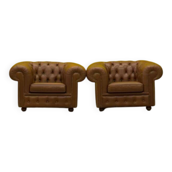 Fauteuil Chesterfield en cuir marron (le prix est pour un)