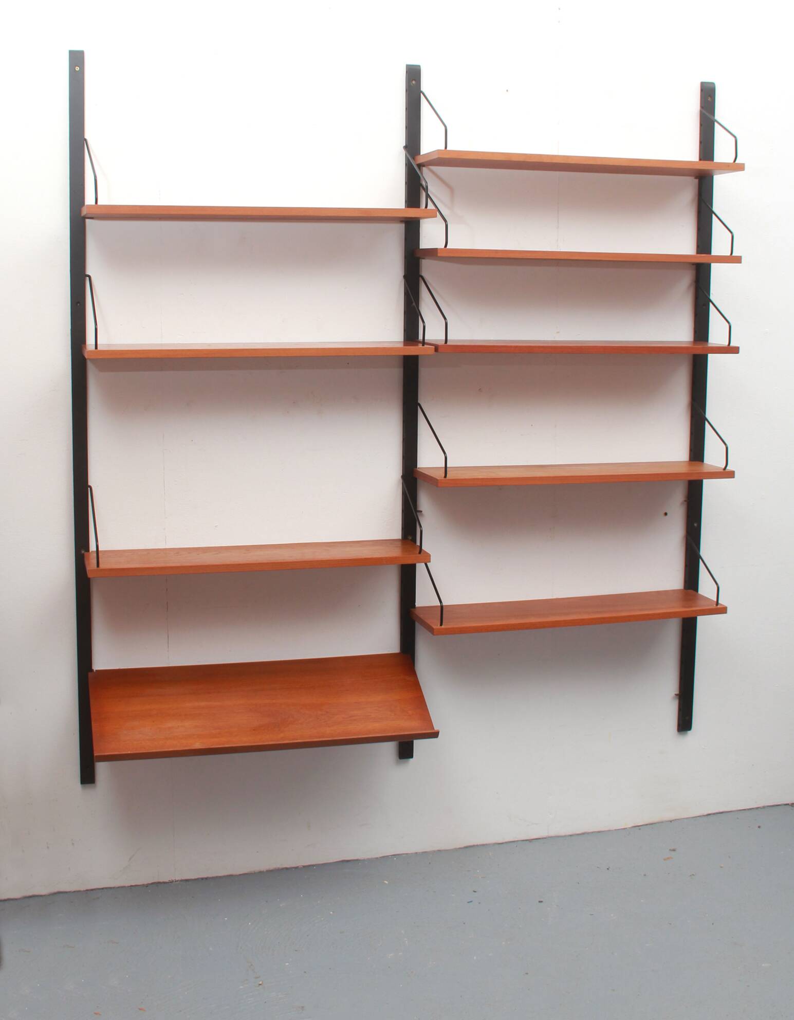1960s wall unit in teak, Poul Cadovius