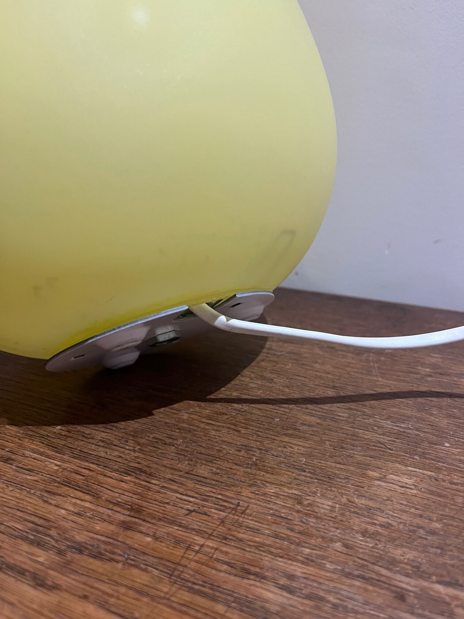 Glass egg lamp