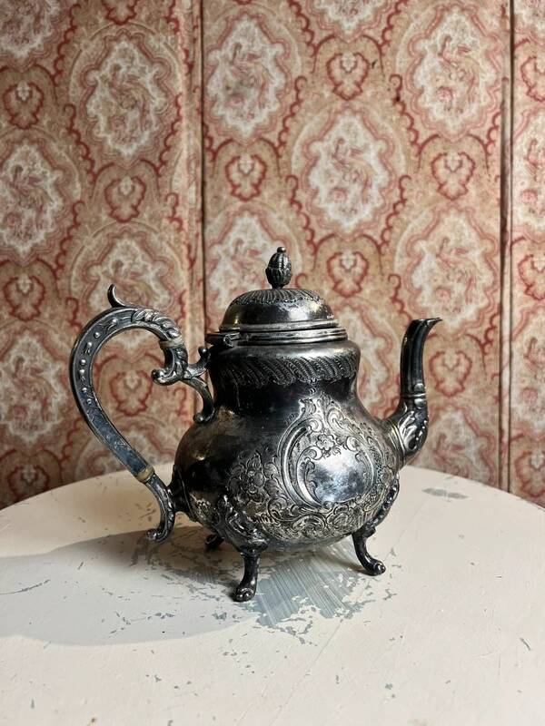 Silver-plated metal coffee and tea pot