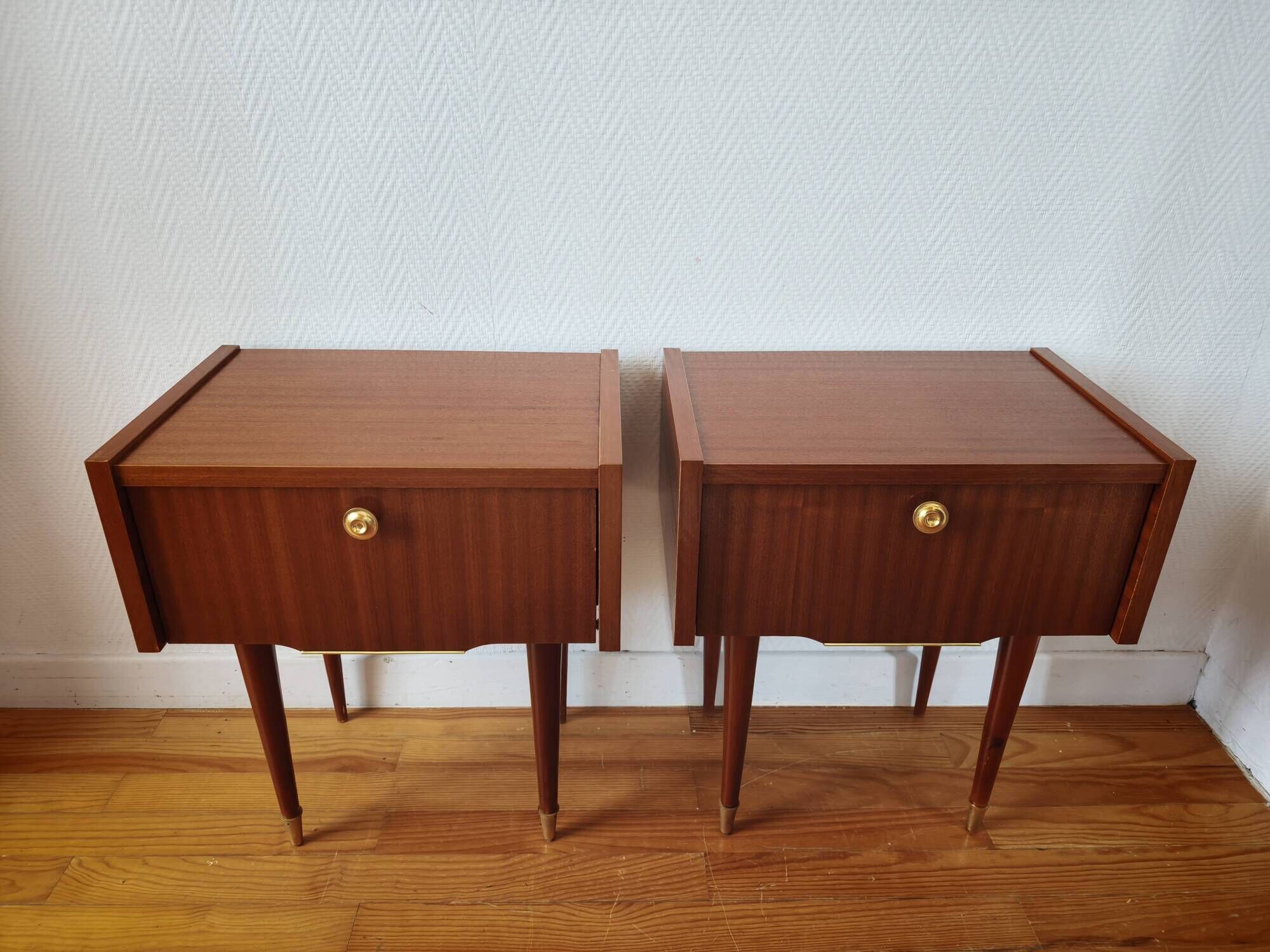 Paire de tables de chevet Mid-Century