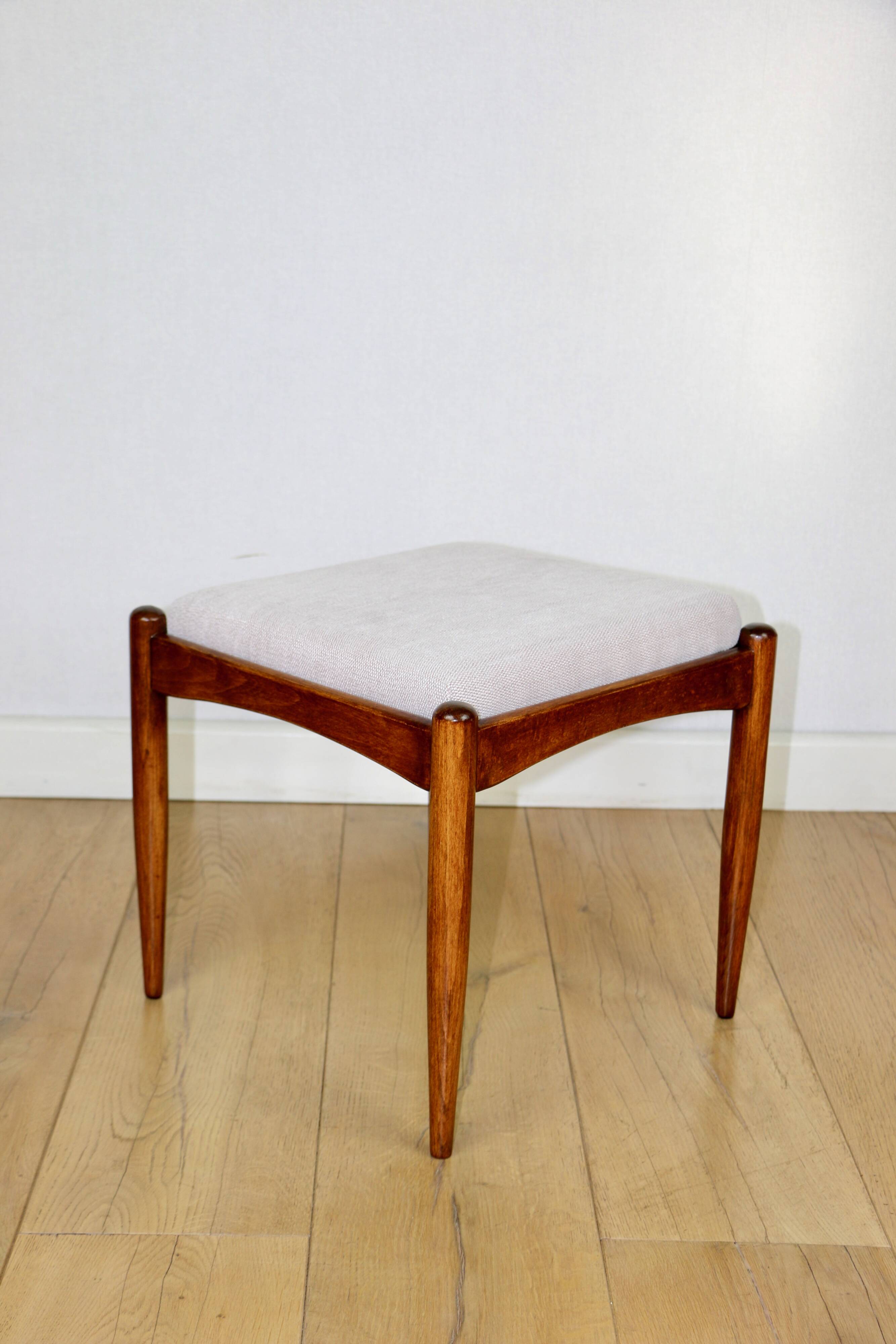 Edmund Homa stool beige-cream seat - structural fabric