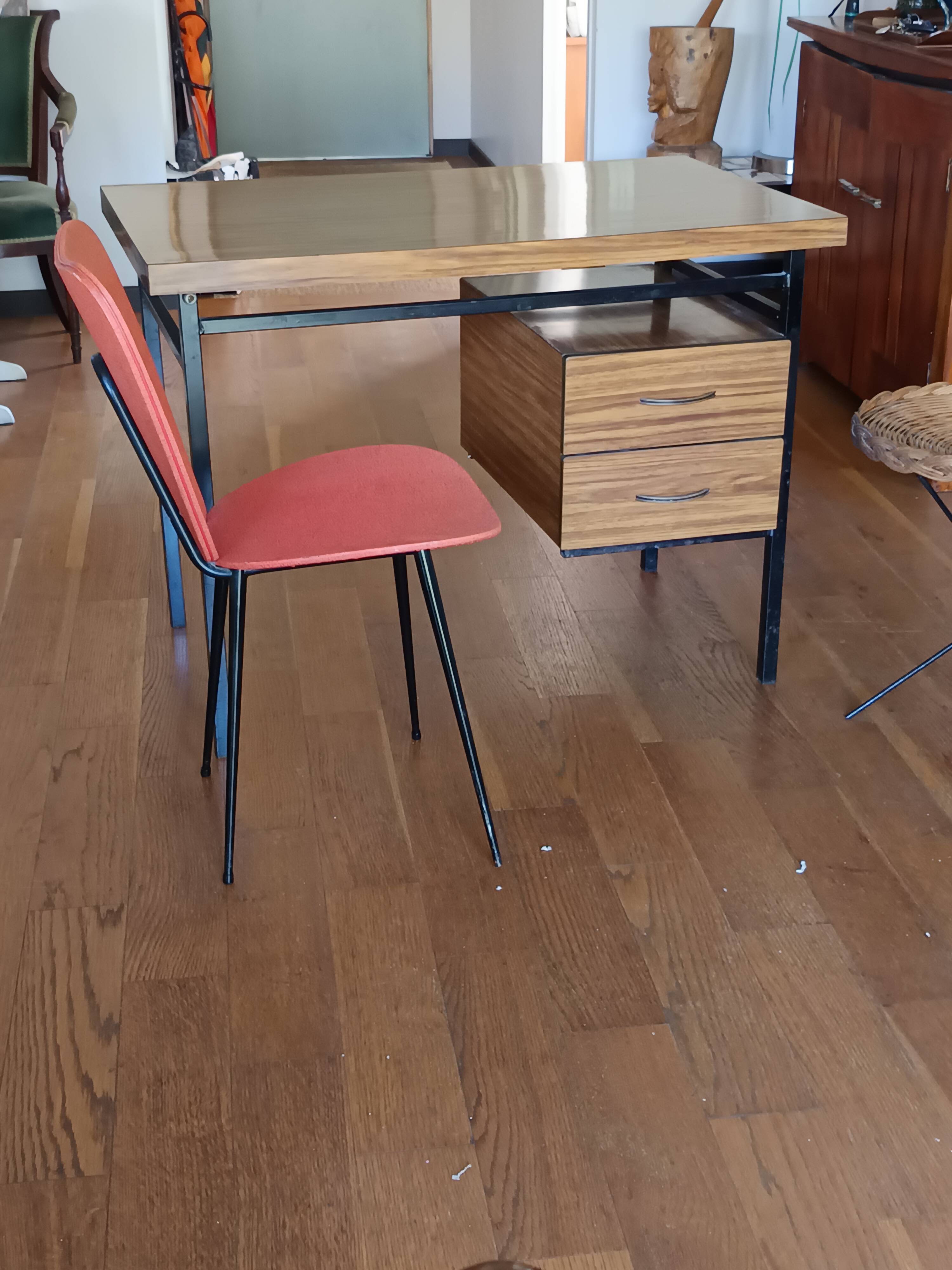 1960s minimalist desk