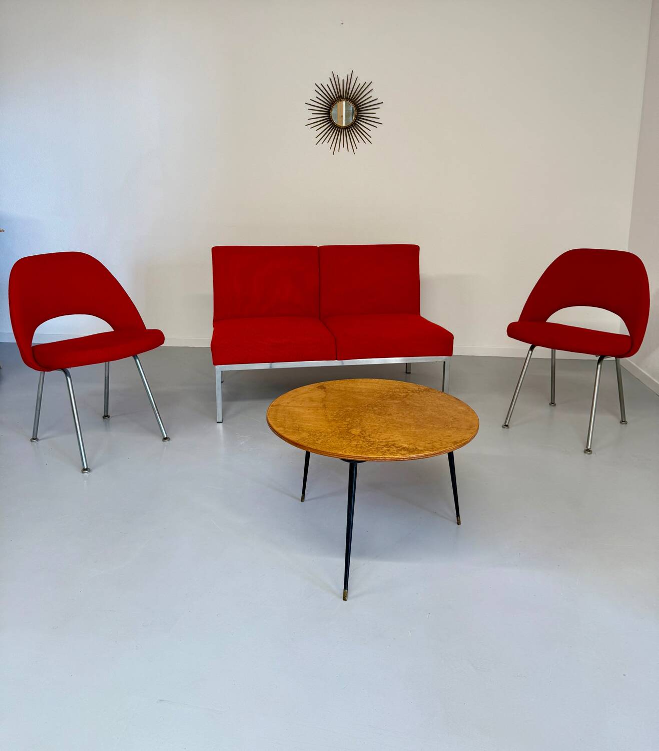 Vintage 2-seater sofa from the 70s, Artifort design, red