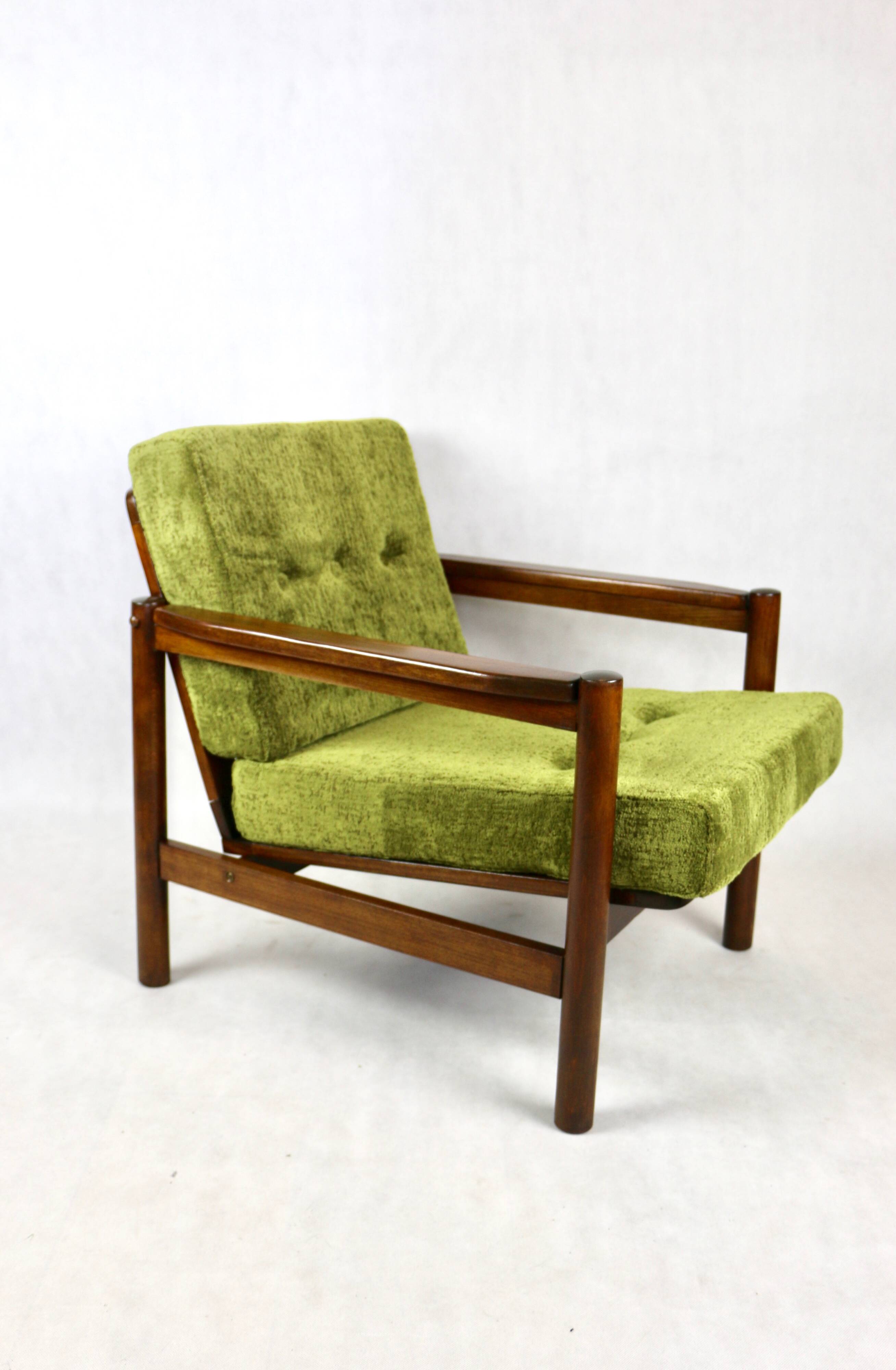 Vintage armchair in green olive, 1970s