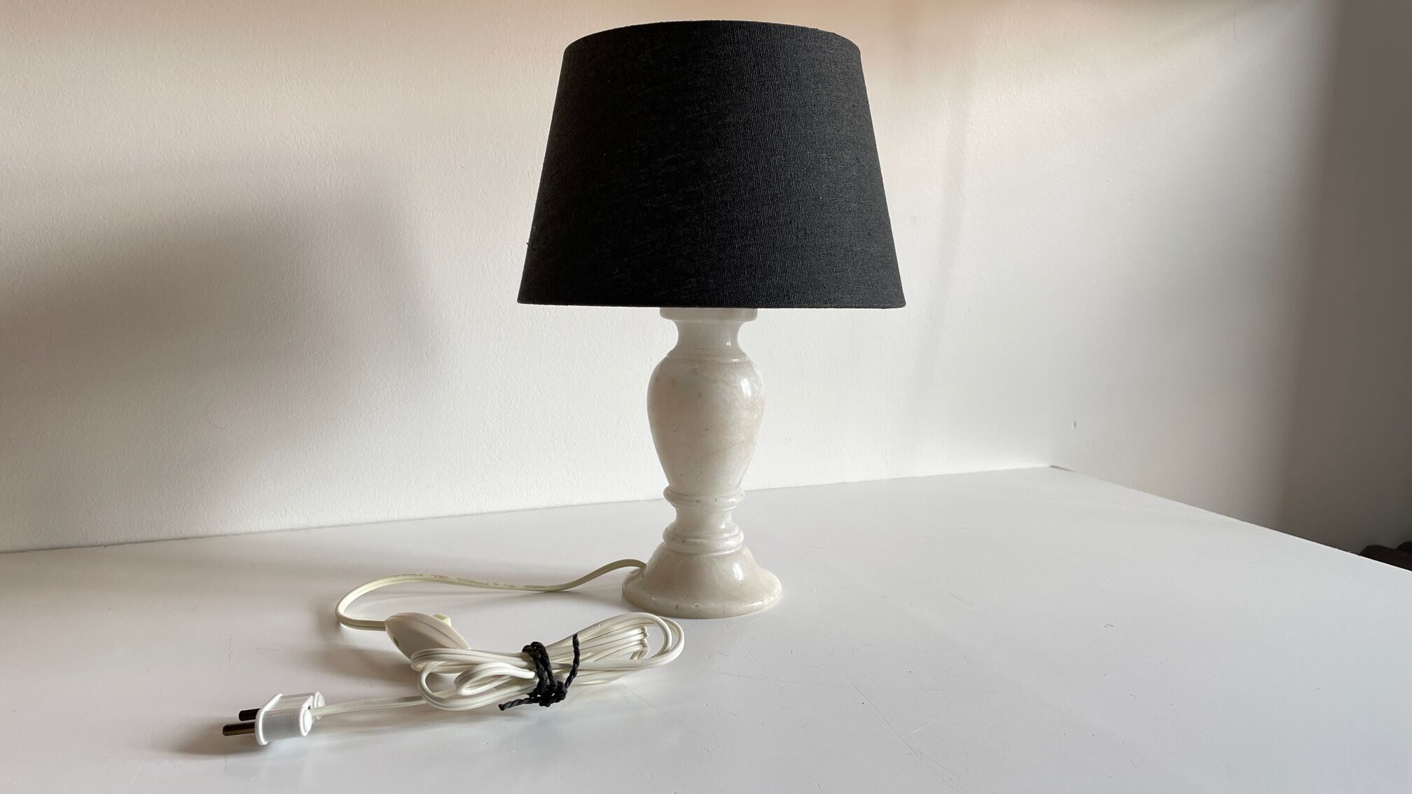 Lampe pieds en pierre d’albatre vintage