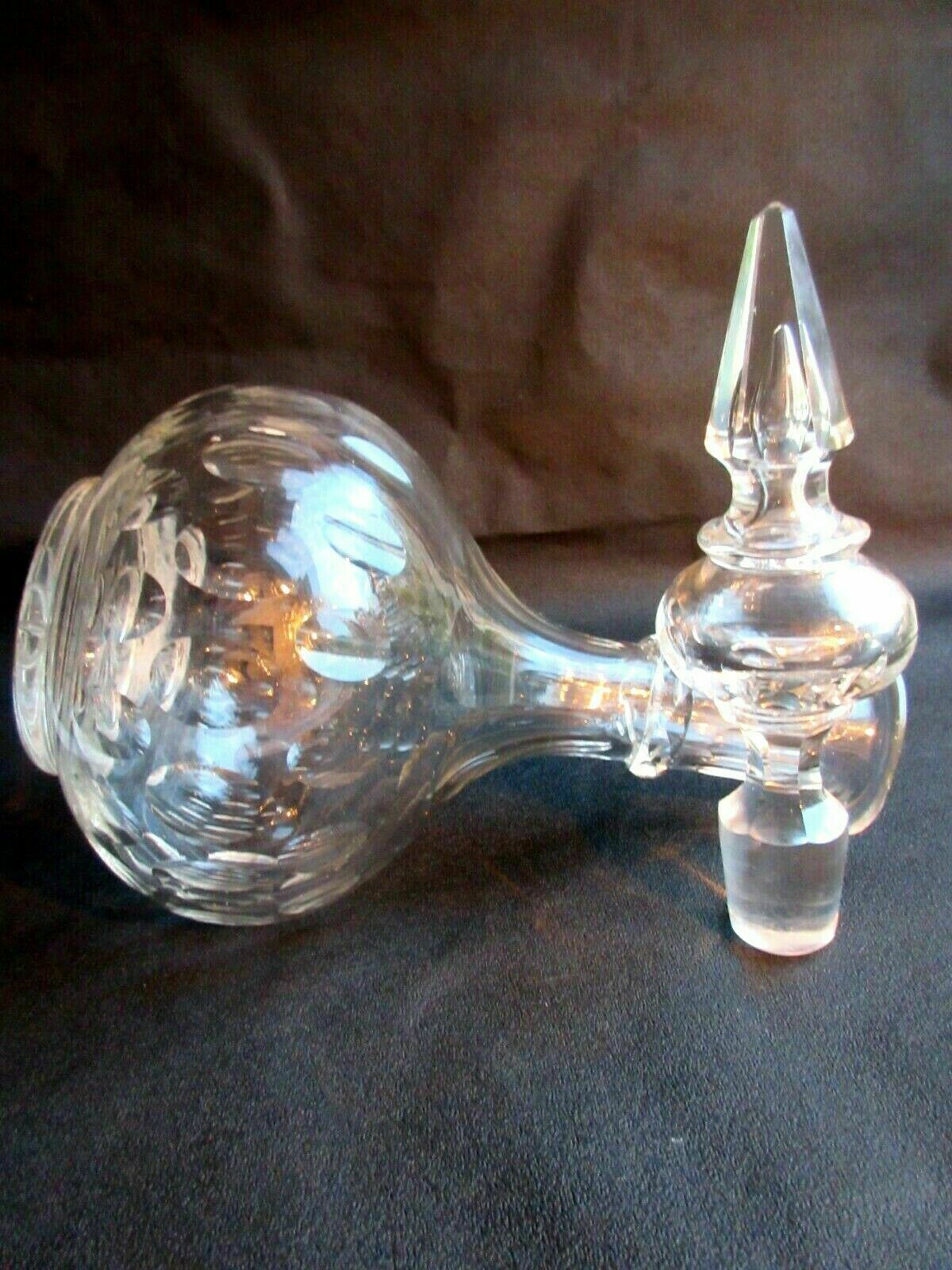 Carafe Baccarat, St Louis cristal incolore taillé, Napoléon III