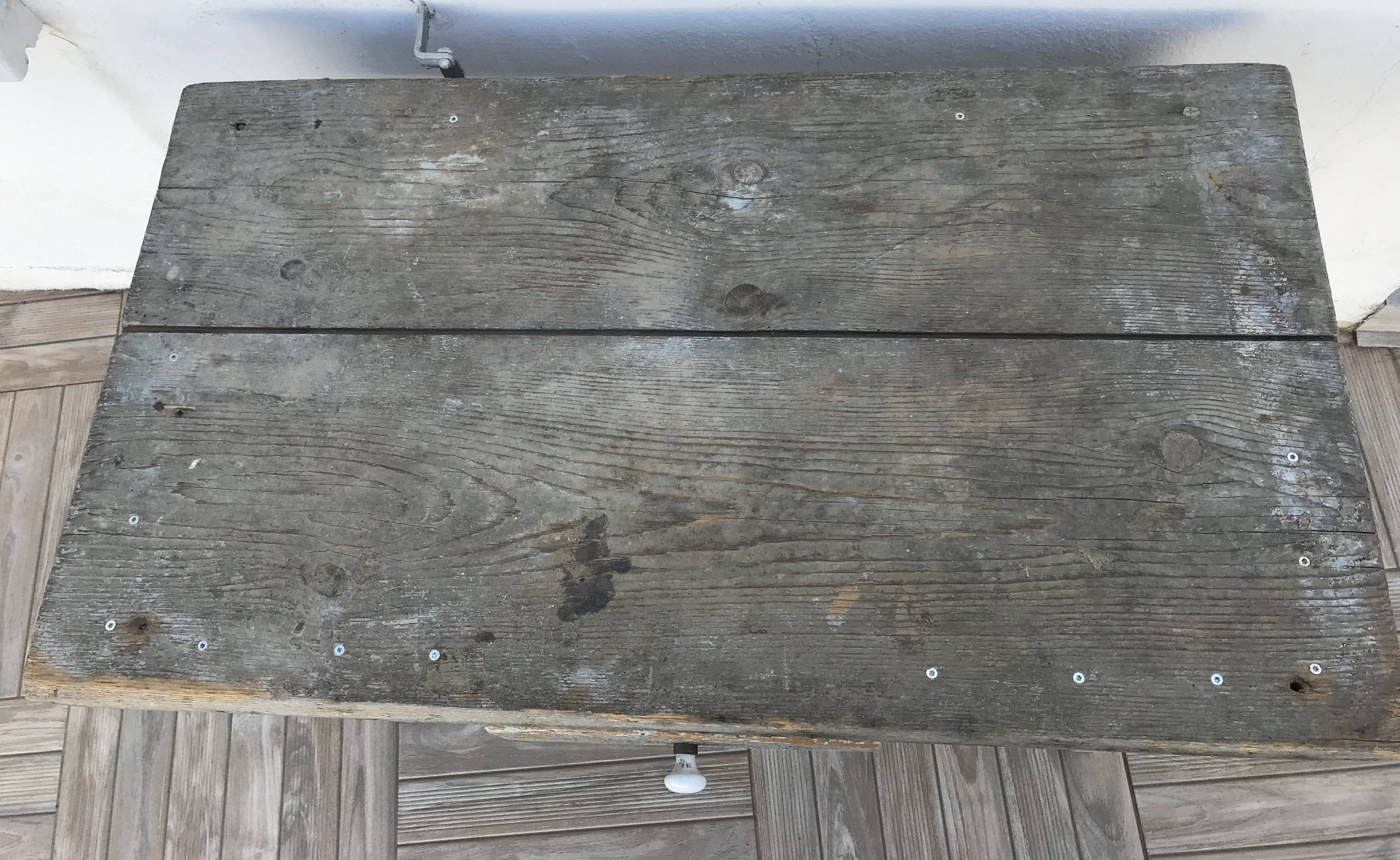 Side table in painted wood aged and patinated by time