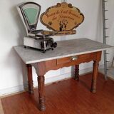 Vignal & Bodmer trade furniture serving table