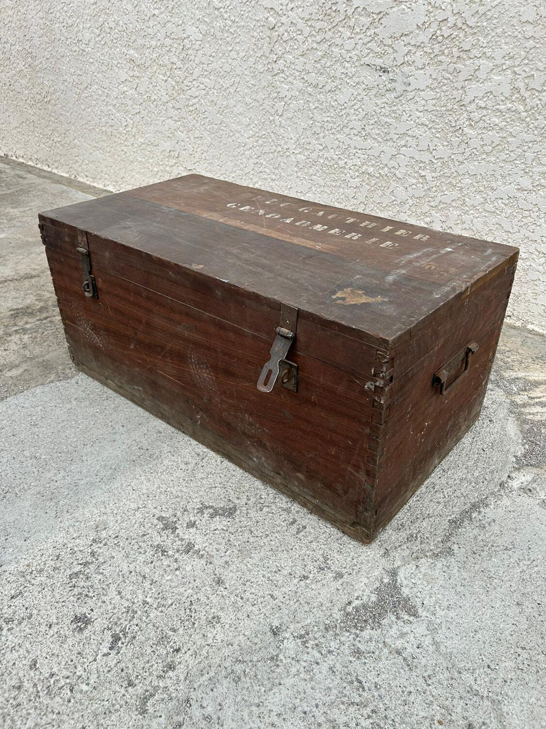 Wooden chest / military trunk