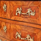 Marquetry chest of drawers