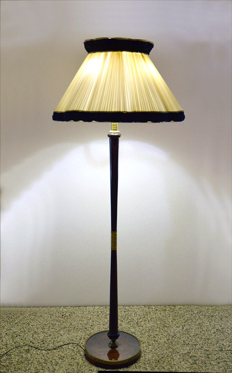 1950's floor lamp in mahogany and brass