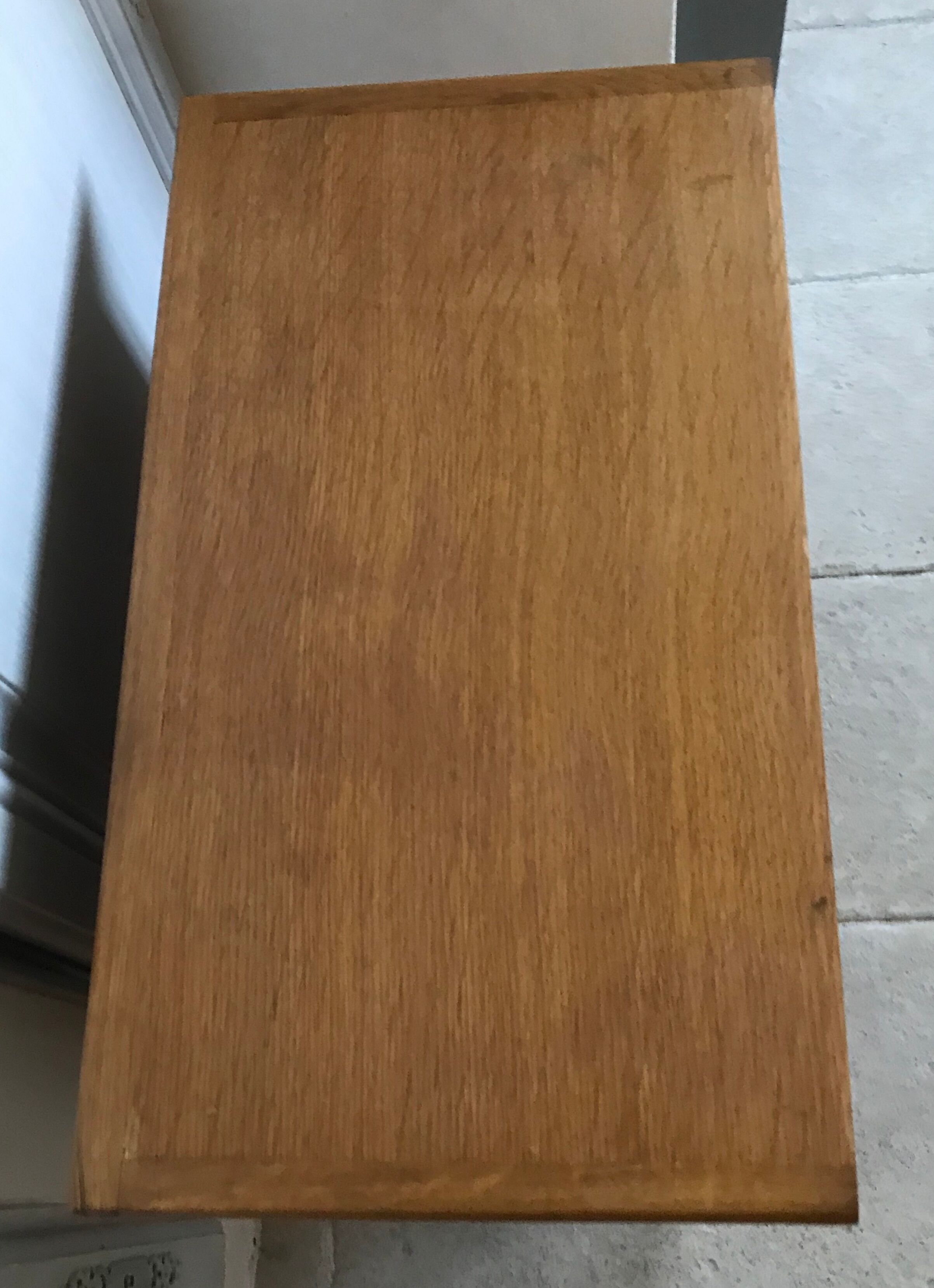 Bedside table foot compass 50