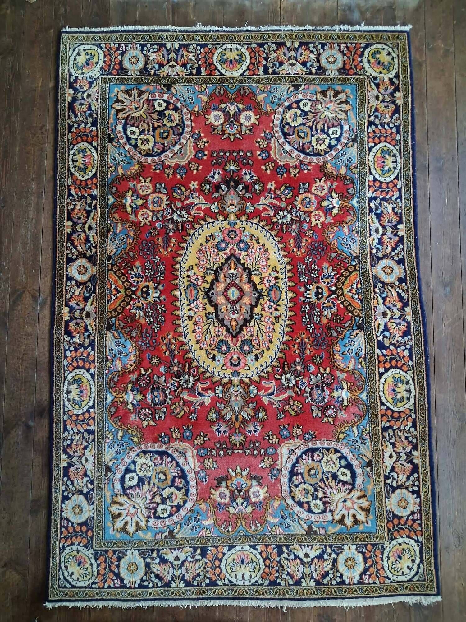 Handmade Tabriz Persian rug 216x140cm
