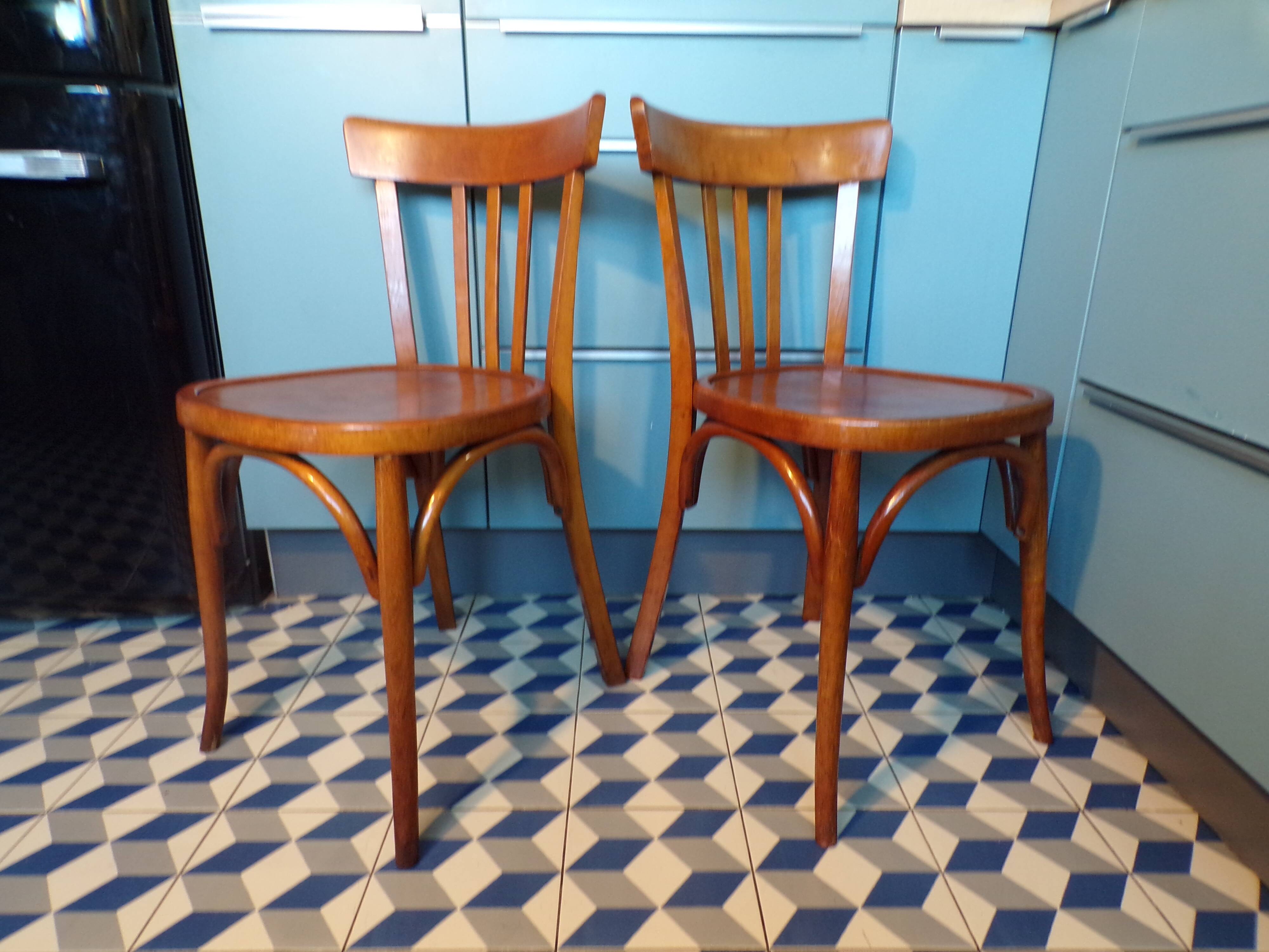 Paire de chaises de bistrot vintage