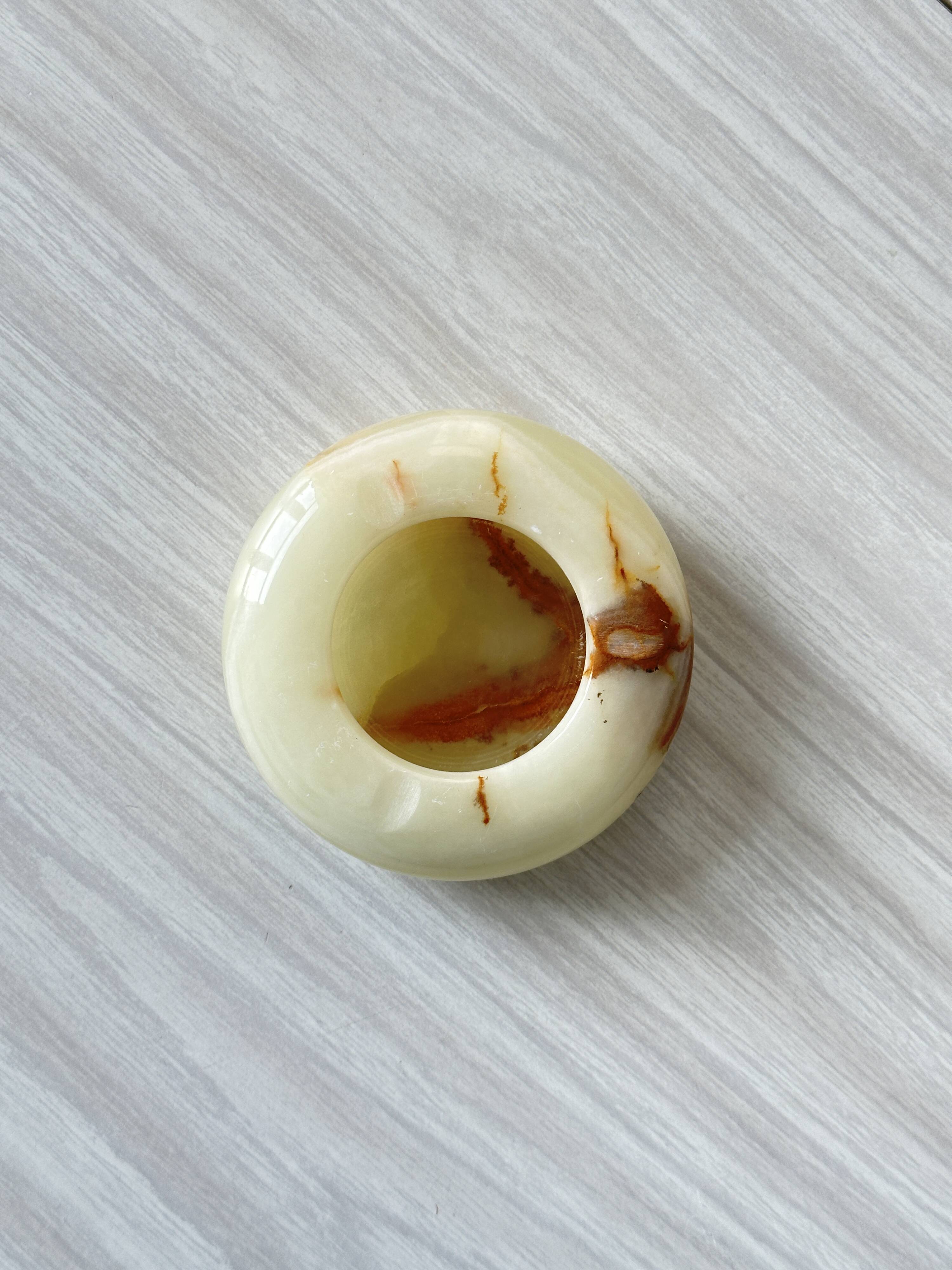Round marble ashtray