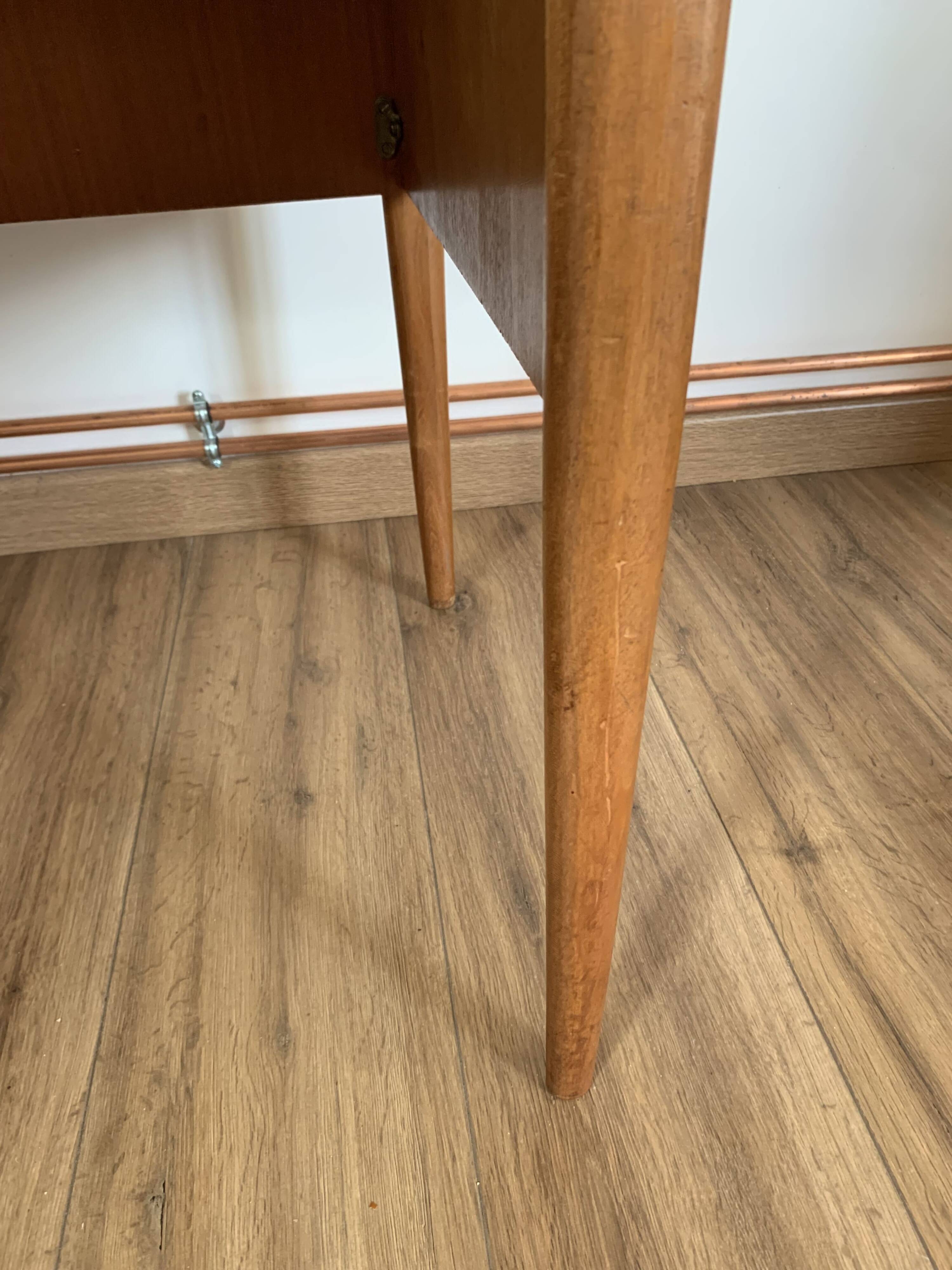 Vintage desk - 3 drawers