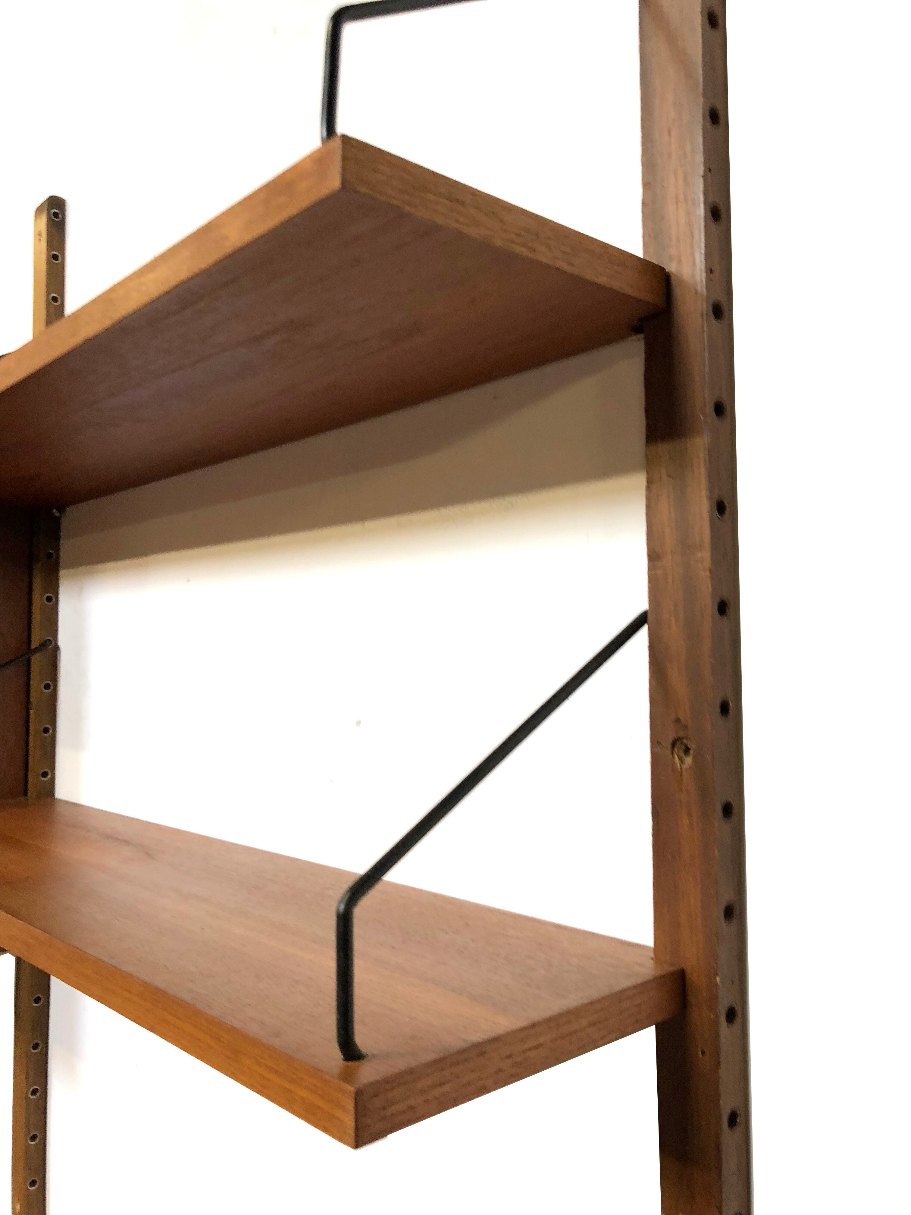 Poul Cadovius royal system