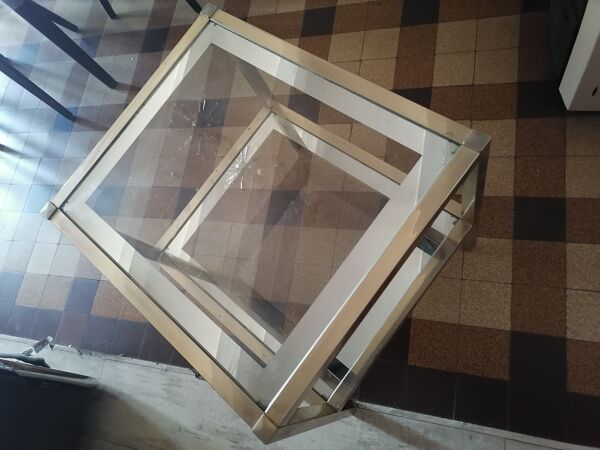 Table basse d'appoint dorée verre style Hollywood regency