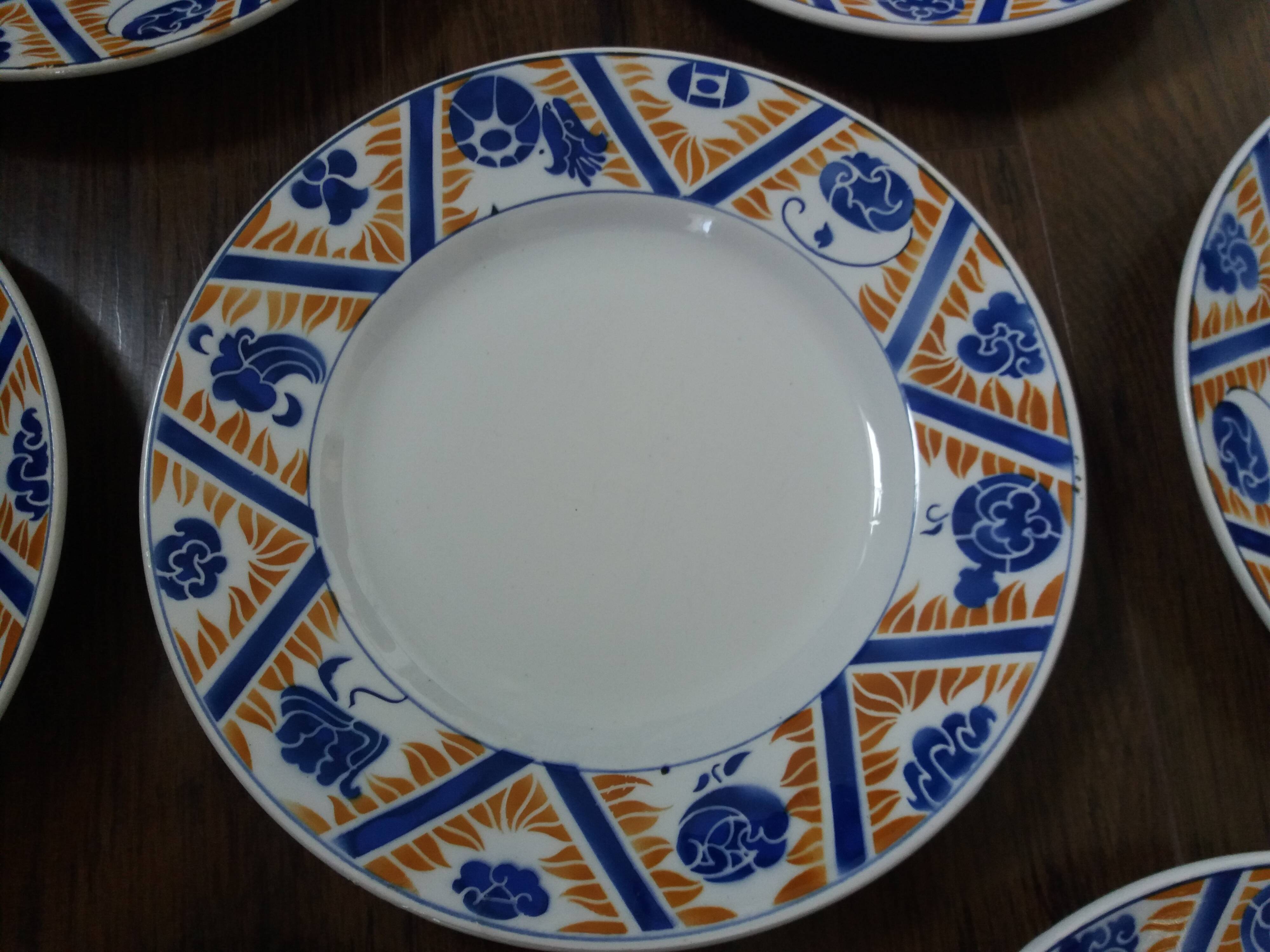Flat plates Moulin des Loups and Hamage, Orchies, Canada, iron land