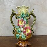 Slipware vase