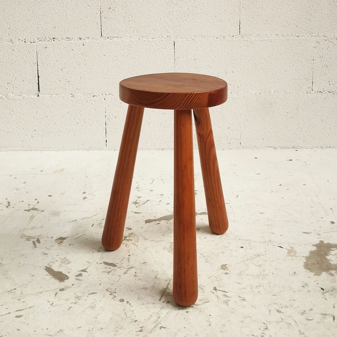 Tabouret tripode en pin massif